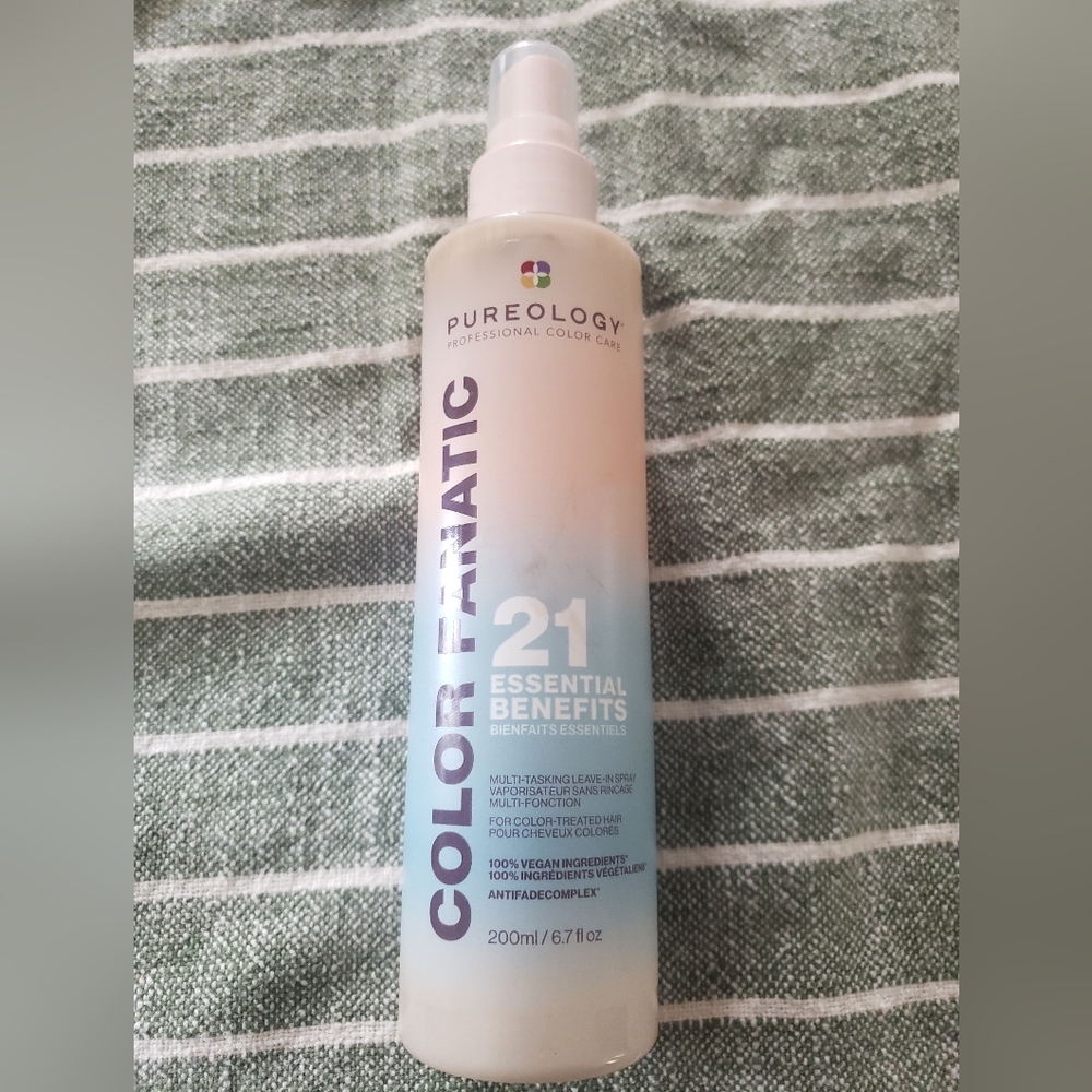 Pureology Color Fanatic spray